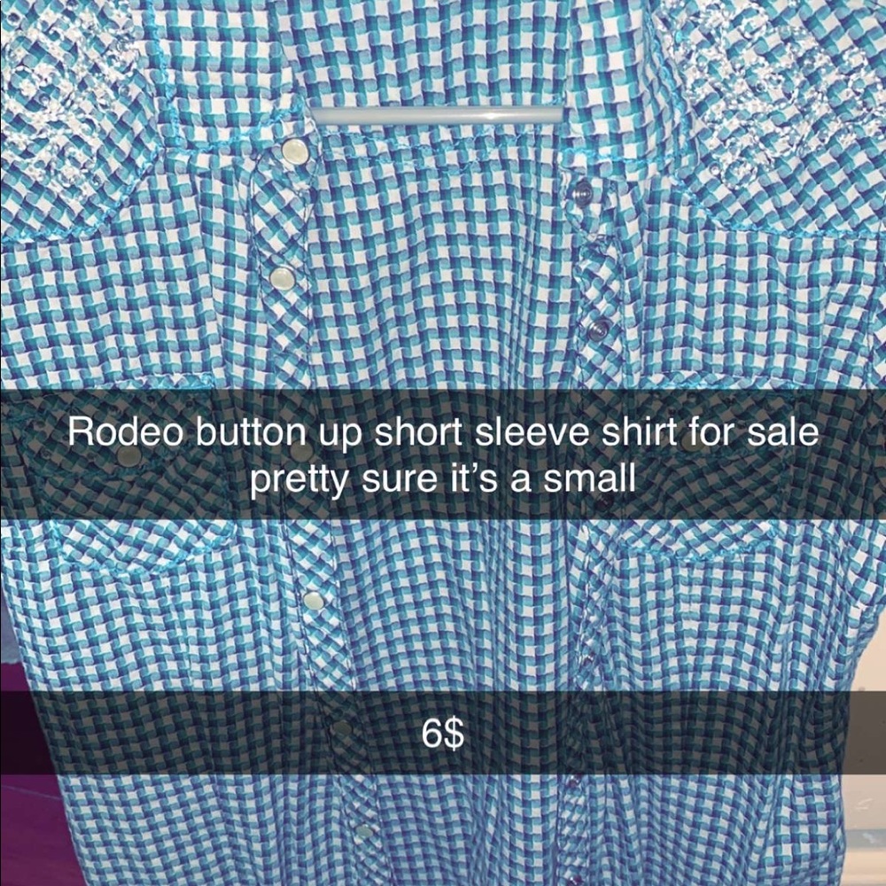 Selling my clothes between mediums and smalls!!! Between 5 to 6 dollars